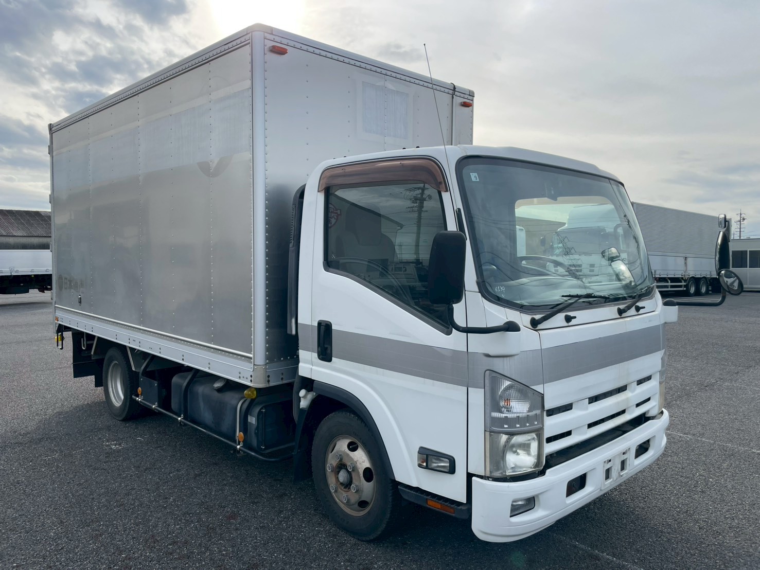 いすゞ 小型ワイド  バン TKG-NPR85AN